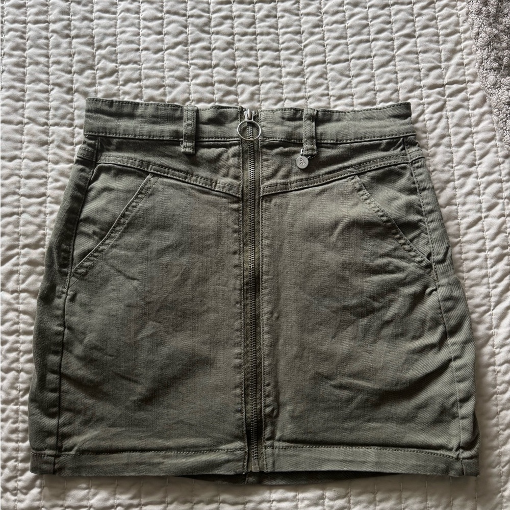 Pull&Bear Green Mini Pencil Skirt Casual